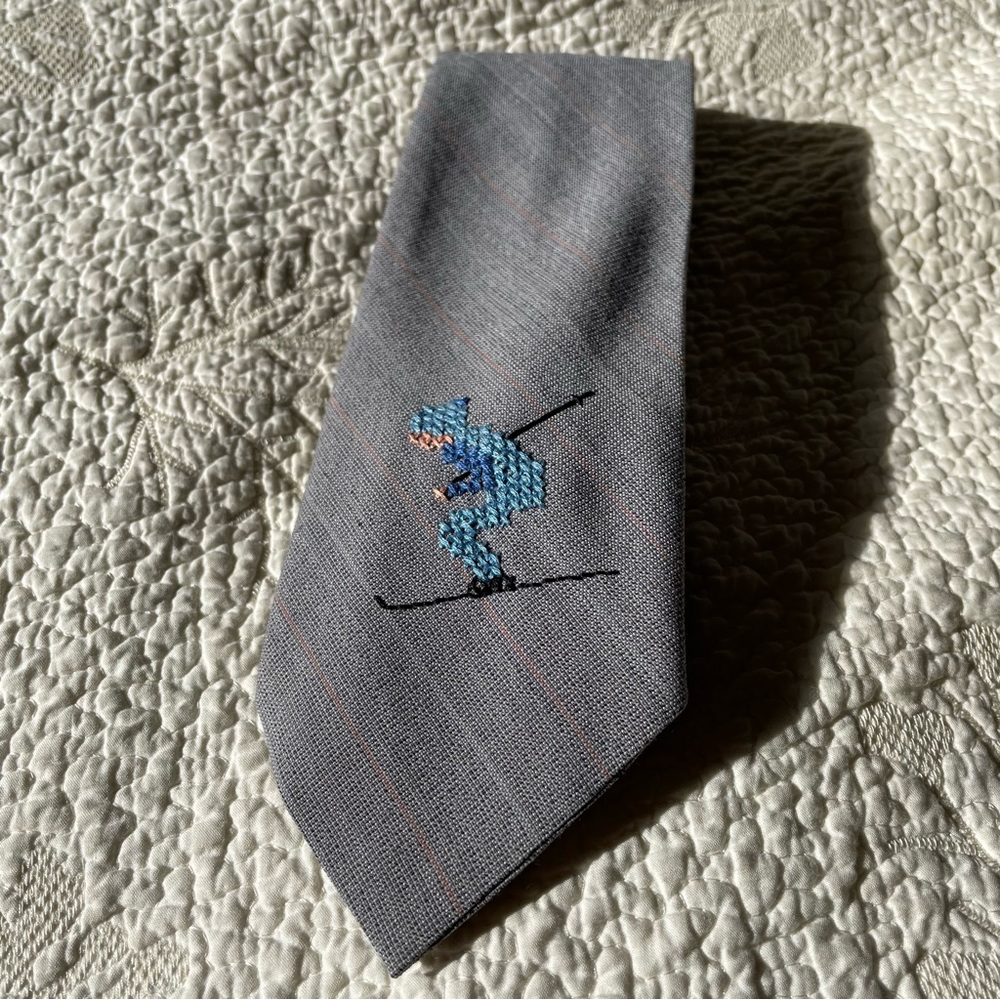Textured Gray Necktie made in Maine with Cross Stitch Skier on Wide End